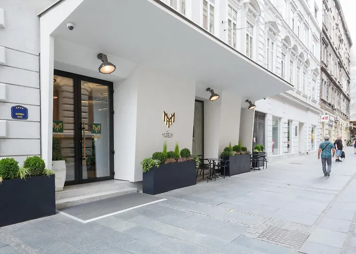 Boutique Hotel Museum