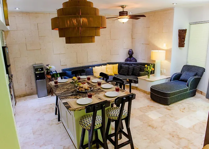 Maya Villa Condo Hotel And Beachclub
