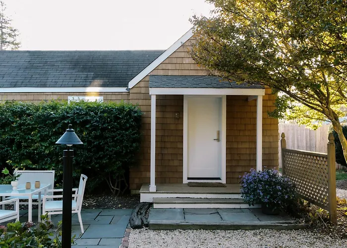 The Roundtree, Amagansett