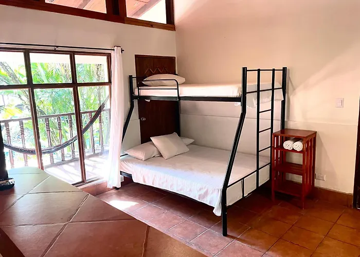 Rio Lindo Hotel