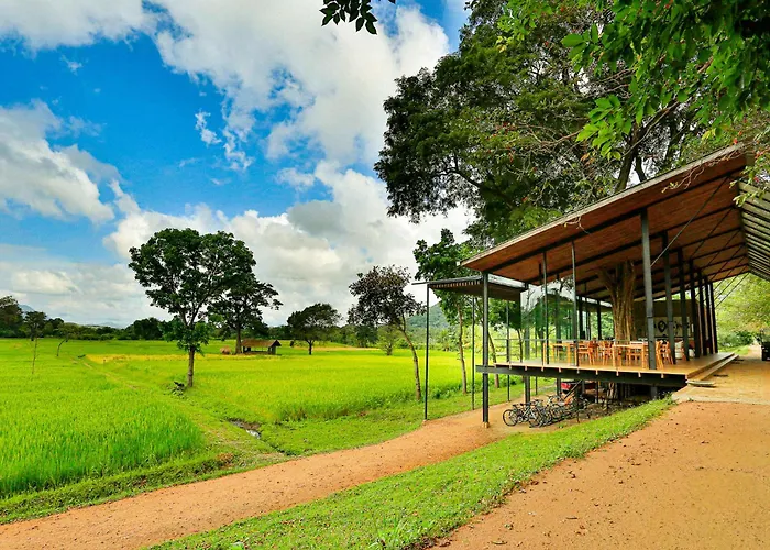 Kalundewa Retreat