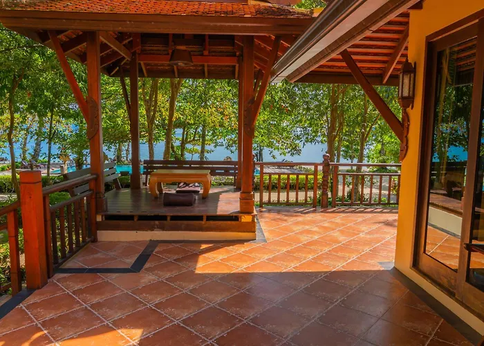 Chivapuri Beach Resort