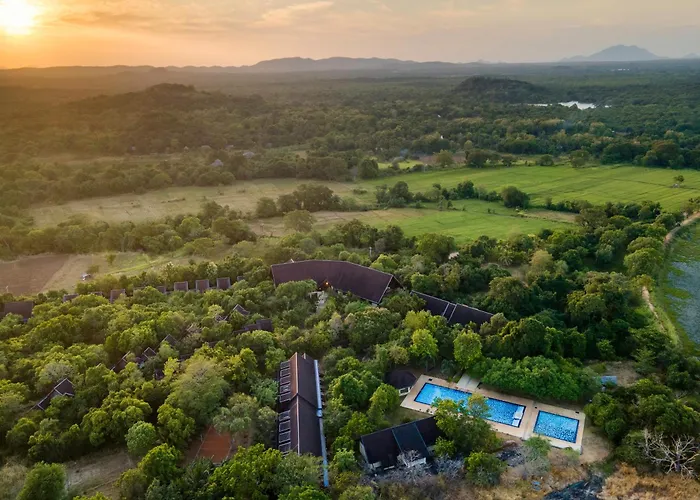 Occidental Paradise Dambulla