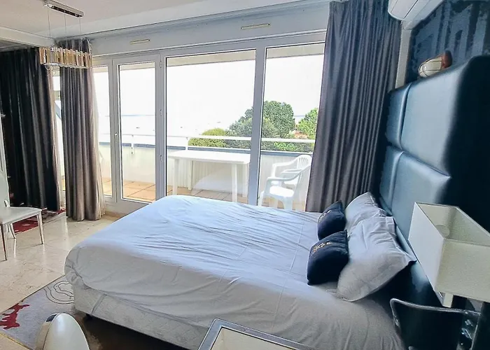 Appart'Hotel Le Trianon