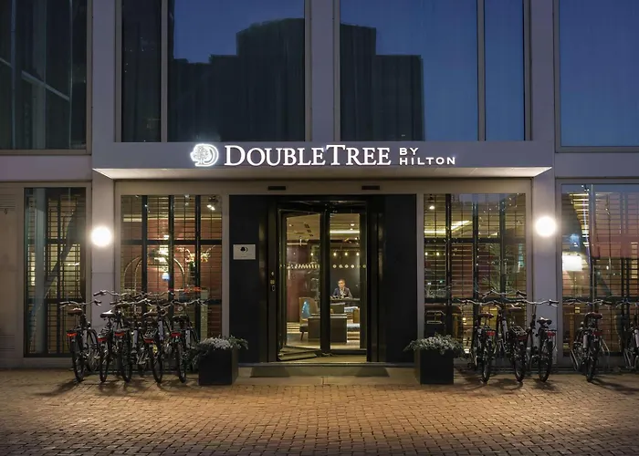 DoubleTree By Hilton - NDSM Wharf