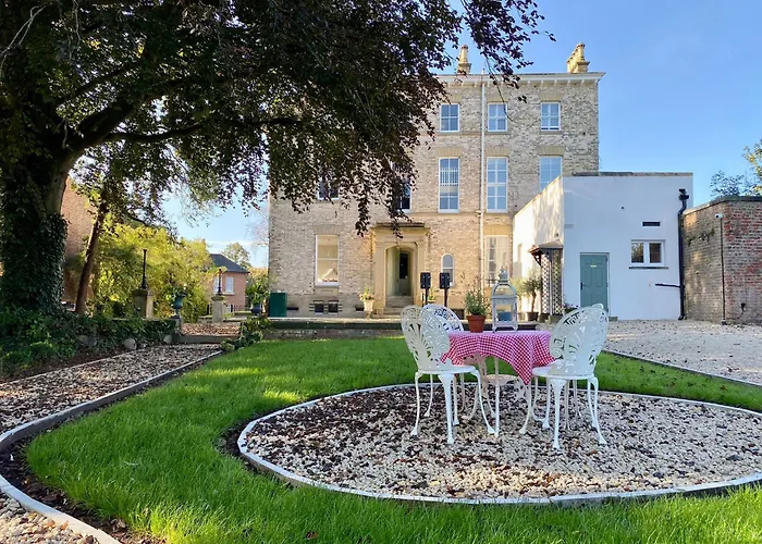 Railway House York By Chateau Anna