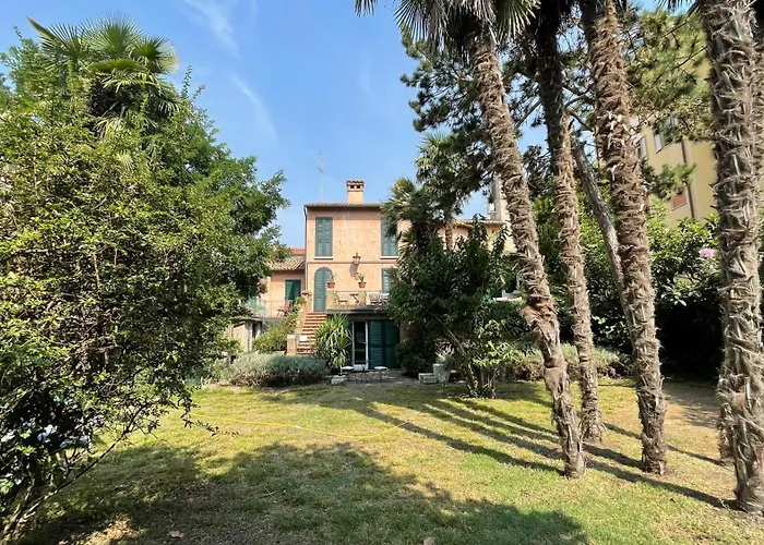 Ai Giardini Di San Vitale