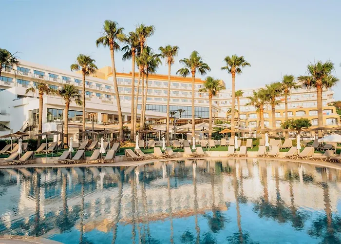 St George Beach & Spa (Adults Only)