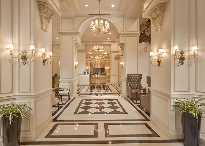 Rizal Park Hotel