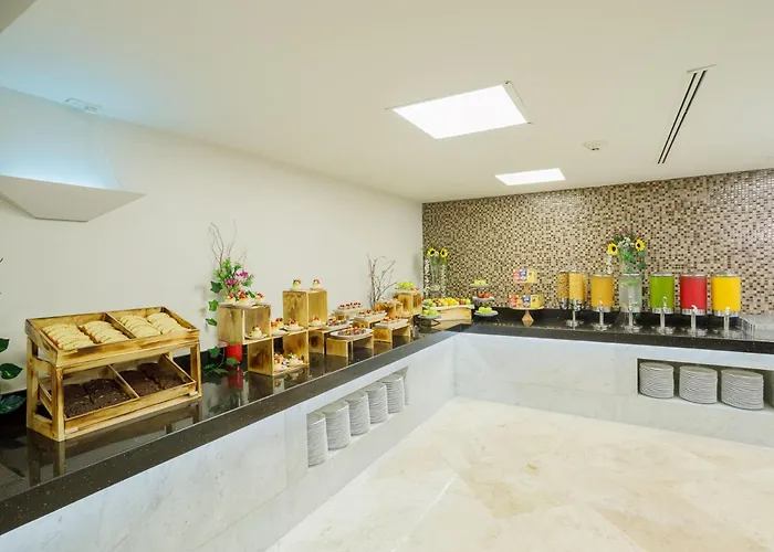 Real Inn Tijuana by Camino Real Hoteles
