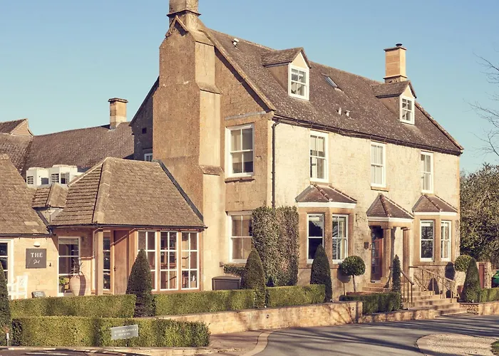Dormy House Hotel