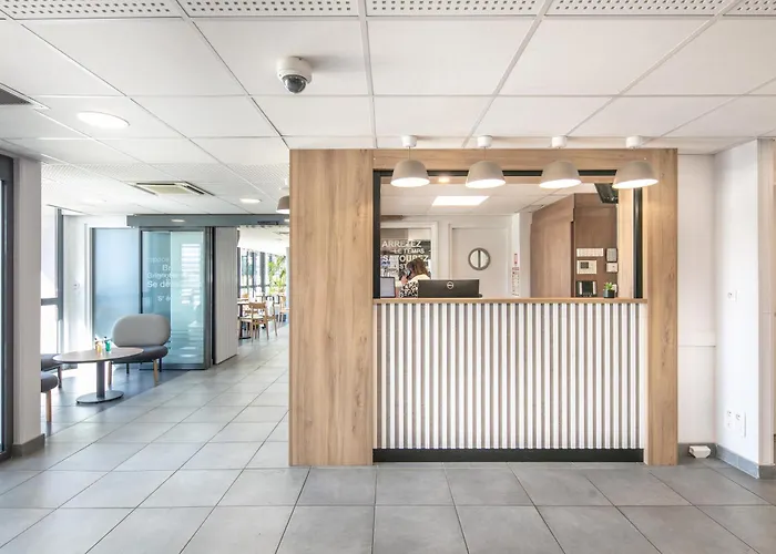 Première Classe Lyon Est - Saint Quentin Fallavier - Aéroport
