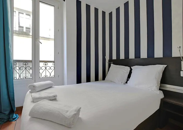 Modern'S Hotel