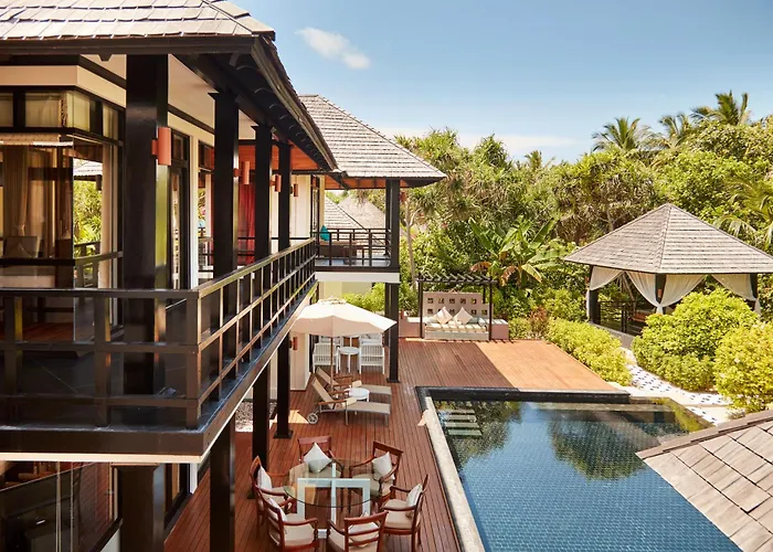 Sun Siyam Iru Fushi: Luxury Maldives Escape with Discounted Seaplane Transfer Hotel Iru Fushi Island