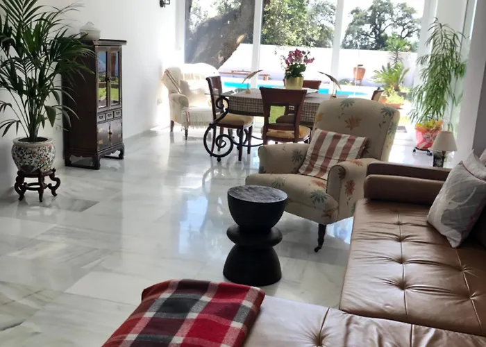 Juliana 3 Home