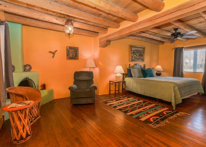 Casa Benavides