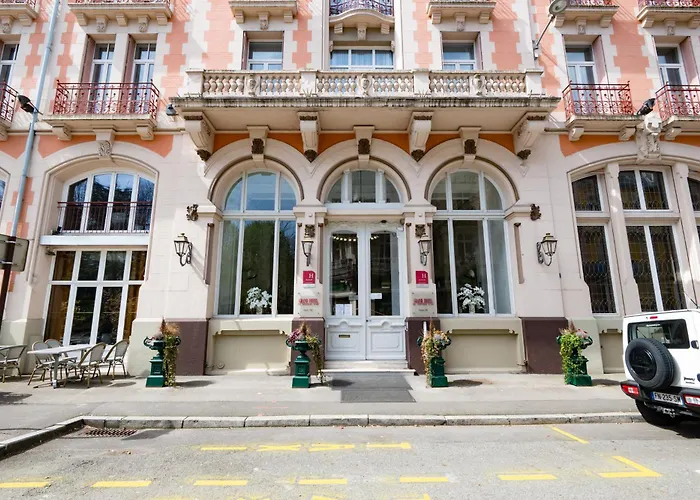 Grand Hôtel Du Tonneau D'Or