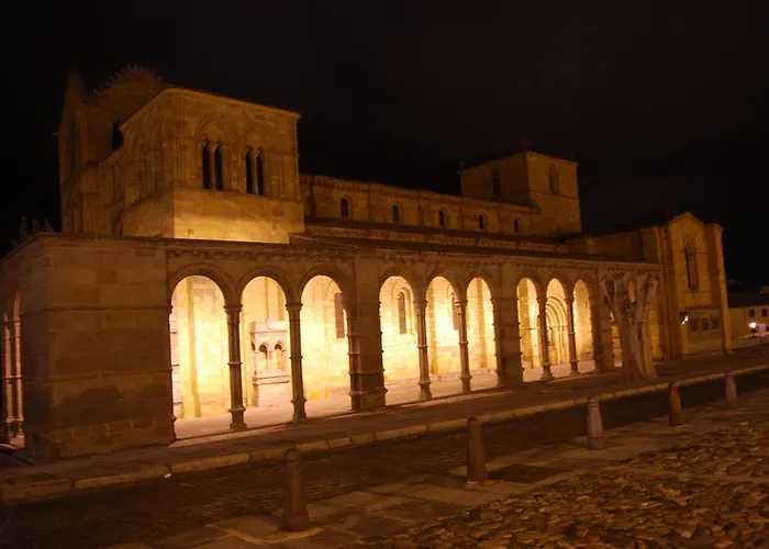 Hotel Arco San Vicente