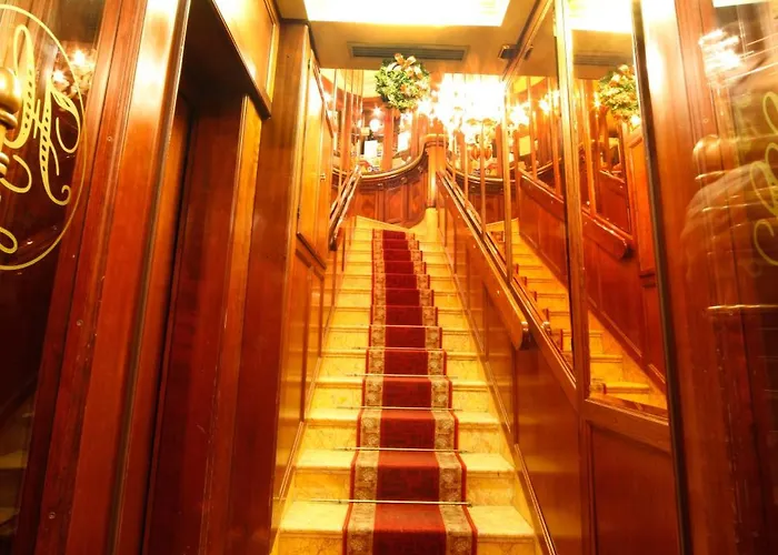Hotel Lux Venice