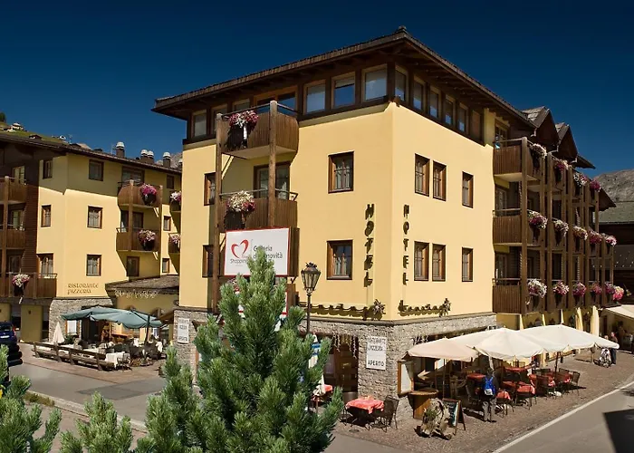 Hotel Touring