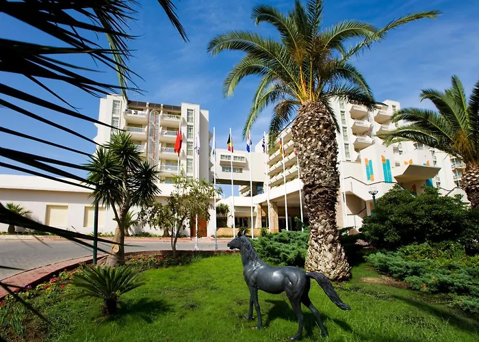 Fantasia Deluxe Hotel