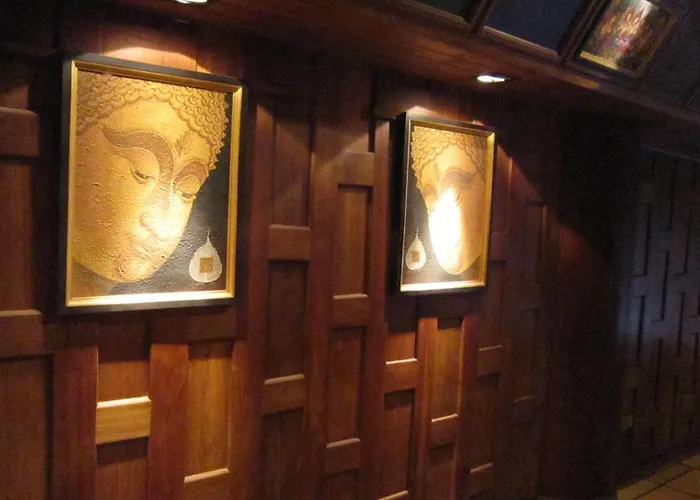 Chang Siam Inn