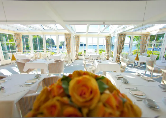 Strauers Hotel am See Bosau