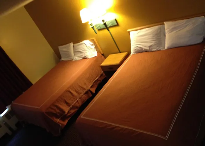 Caravan Motel