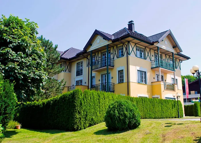 Hotel Hubertushof Anif