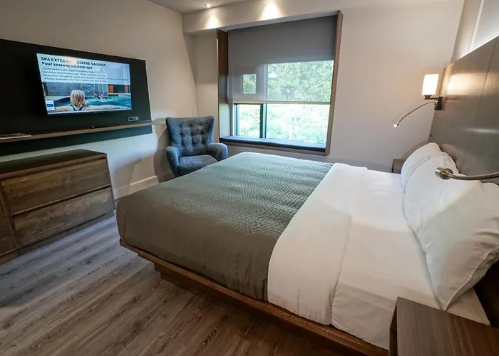 & Suites Normandin