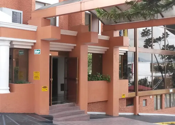 Country Plaza Hotel Zapopan