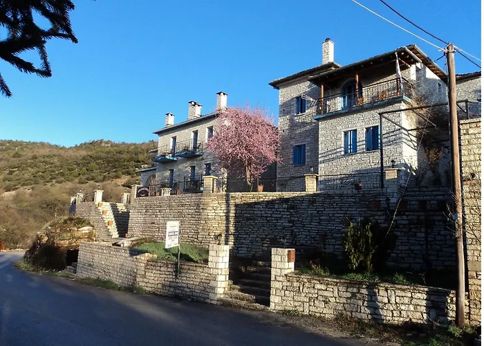 Hotel Ladias Monodendri