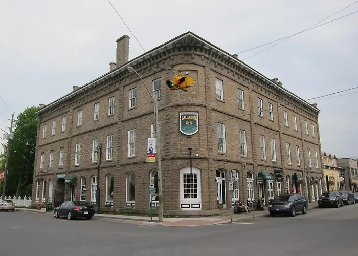 Baldachin Inn