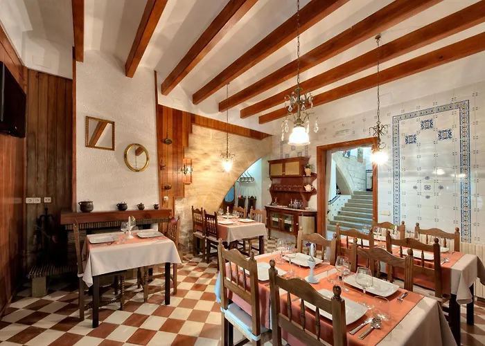 Hotel Casa Ceremines