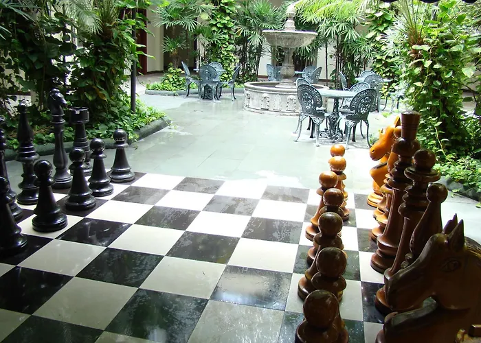 Hotel San Fernando Real