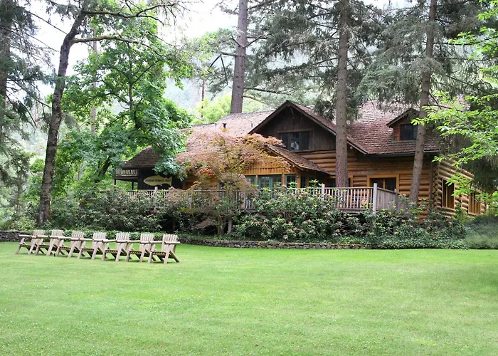 Weasku Inn