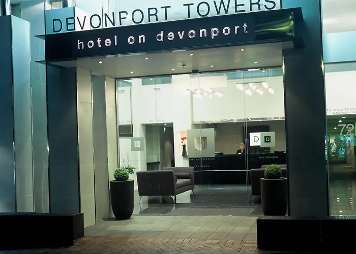 Hotel on Devonport