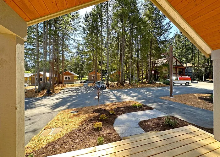Crown Isle & Golf Community