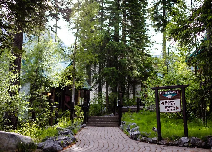 Emerald Lake Lodge Field