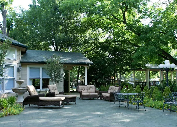 The Sanford House Inn & Spa