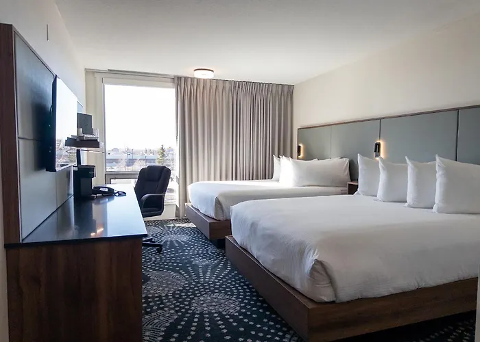 Carriage House Hotel And Conference Centre
