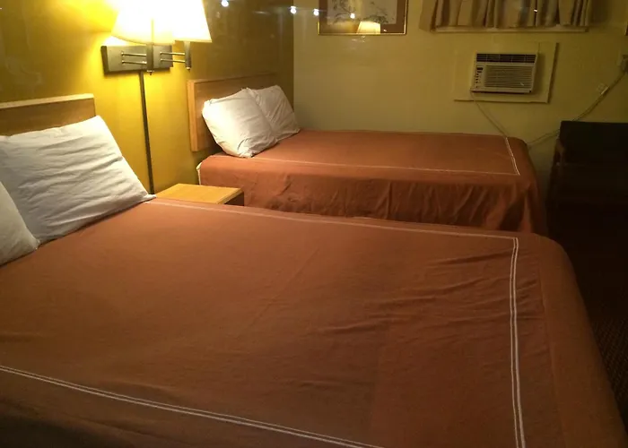 Caravan Motel