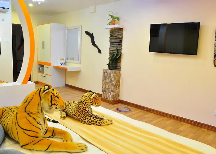 Royal Penguin Boutique Hotel & Spa