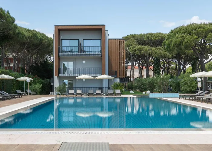 Gallia & Resort