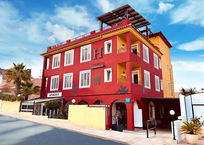 Atrium Hotel