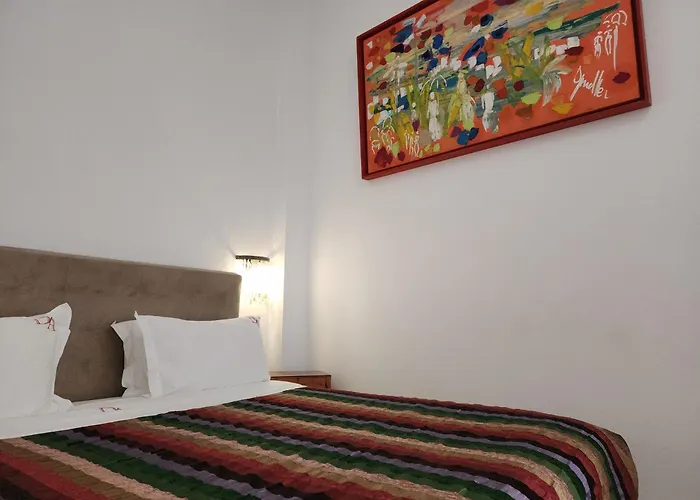 Dar Adul