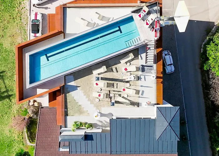Al Plan, A Mountain Moving Hotel