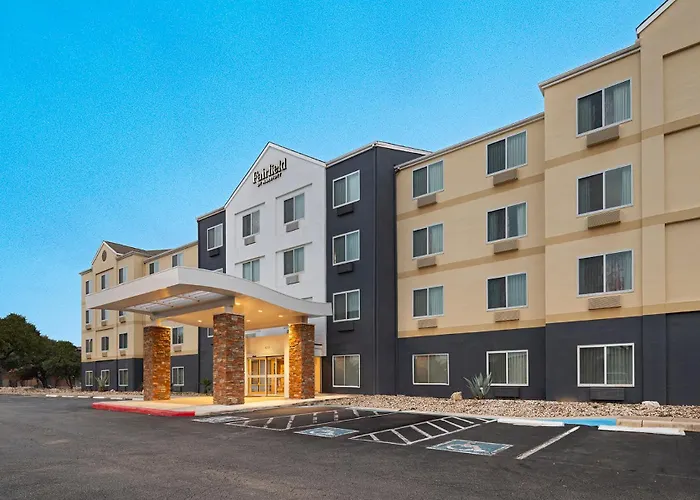 Fairfield Inn & Suites By Marriott San Antonio Downtown/Market Square