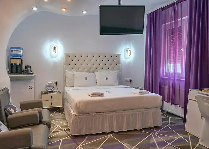Amethyst House Therme & Bucharest Otopeni Airport