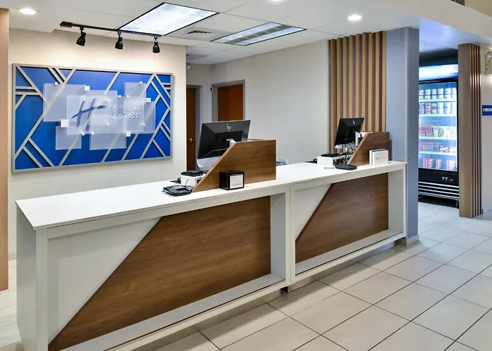 Holiday Inn Express Lewisburg - New Columbia By Ihg